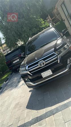 تويوتا لاندكروزر